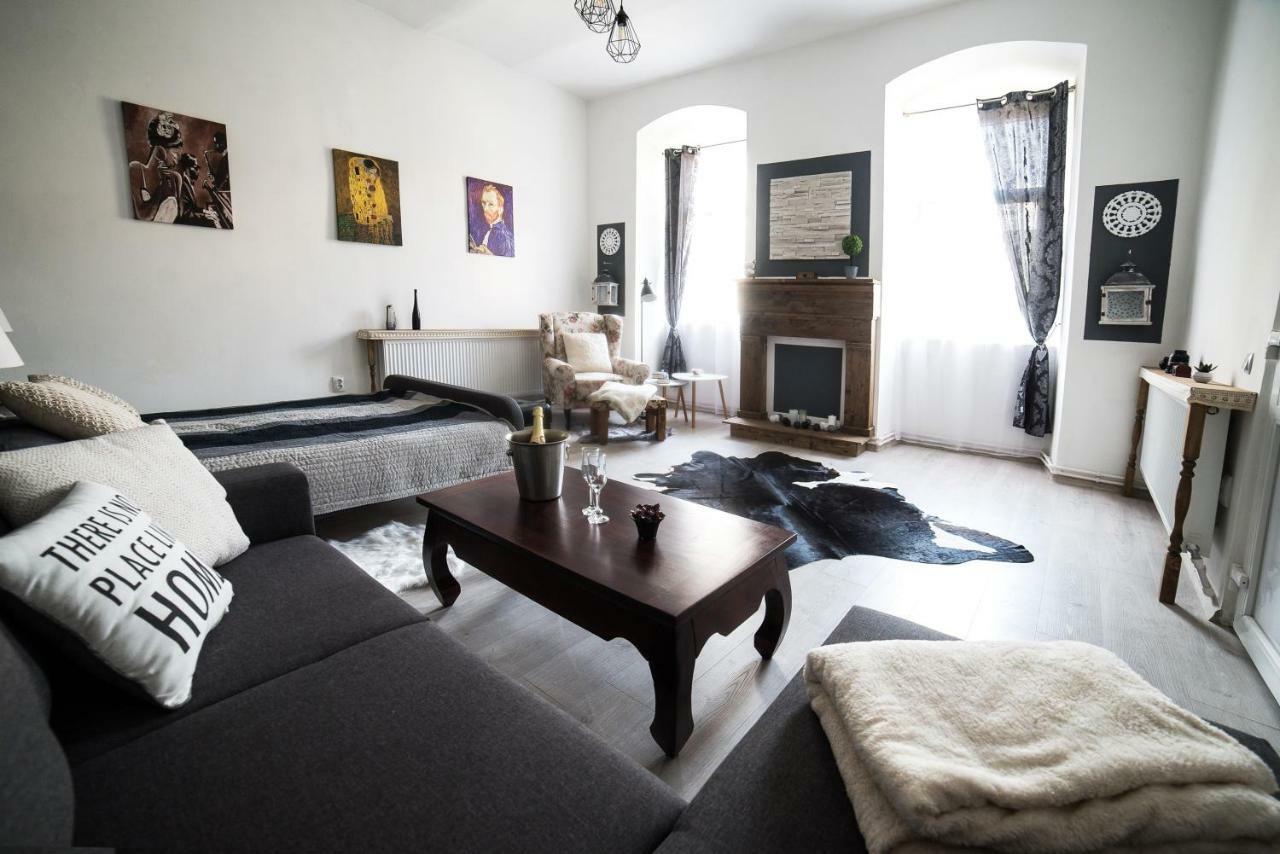 Ultra Central Apartment Κλουζ-Ναπόκα Εξωτερικό φωτογραφία